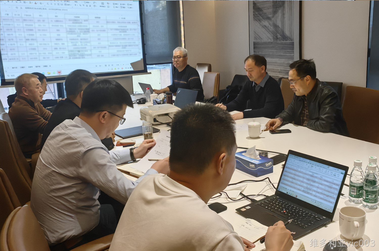 厉兵秣马 赢战未来—— 维多利亚vic003召开三季度销售工作总结暨四季度销售研讨会(图1) 厉兵秣马 赢战未来—— 维多利亚vic003召开三季度销售工作总结暨四季度销售研讨会(图1)