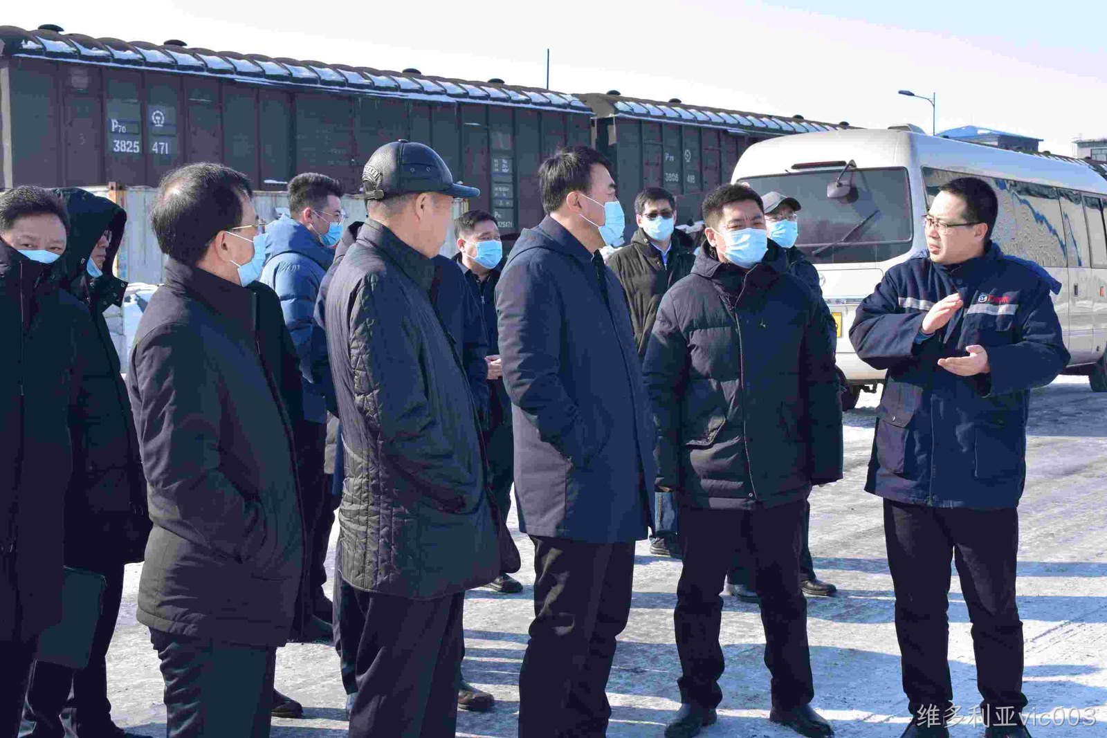 2月21日李兵市长一行莅临公司调研项目建设情况(图2)